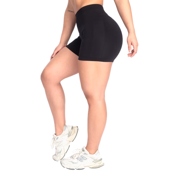 Better Bodies | Scrunch Shorts